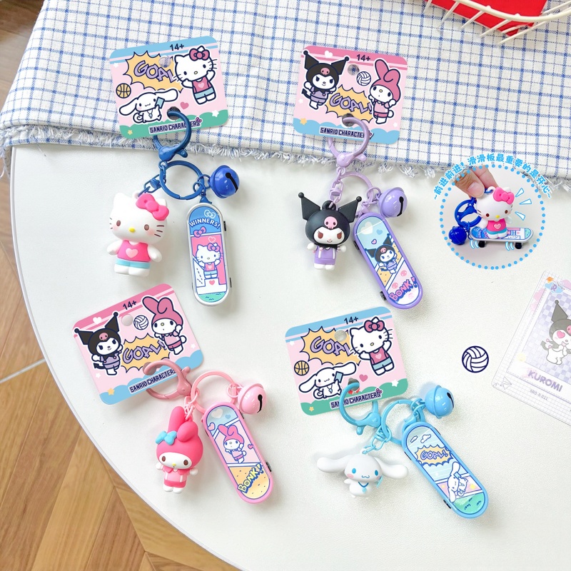 Carabiner Keychain - Uroczy brelok z postacią z anime
