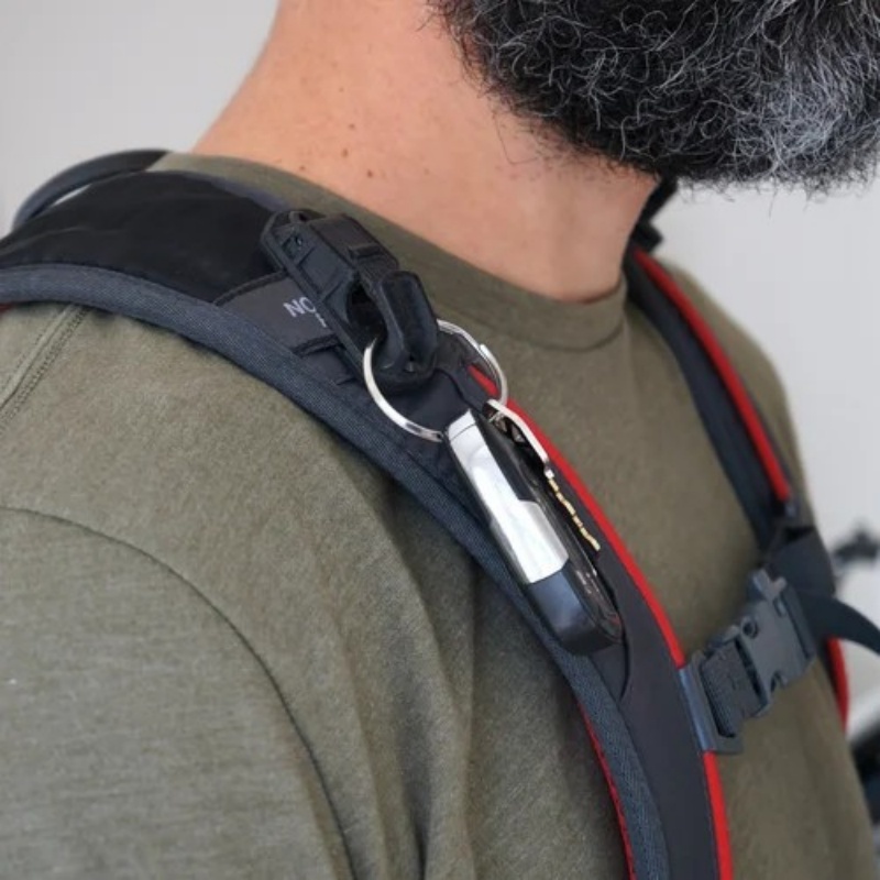 Wielofunkcyjny klips do plecak – Edc Deep Carry recenzja i cena